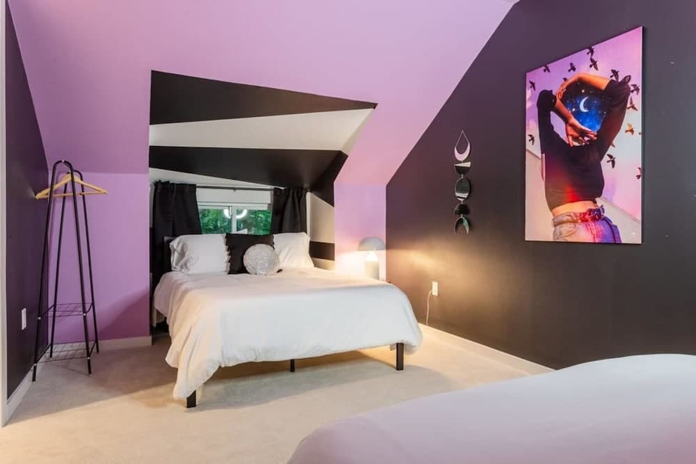 Time Machine Clubhouse - Image 30