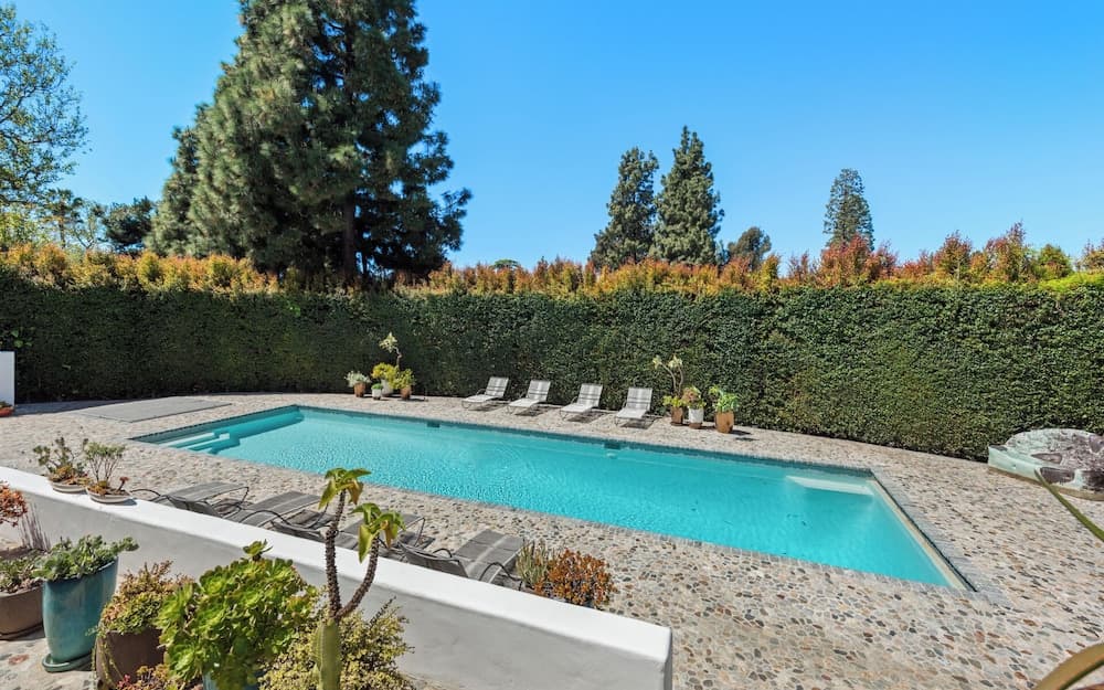 Howard Hughes Estate - Image 2