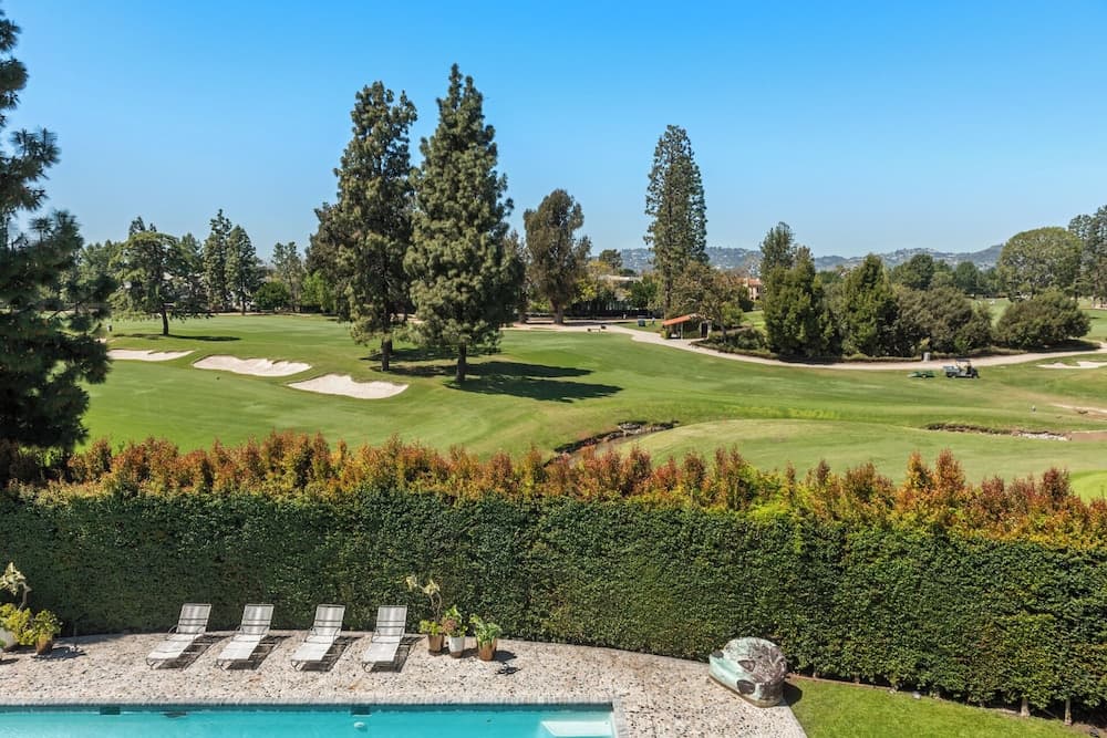 Howard Hughes Estate - Image 41