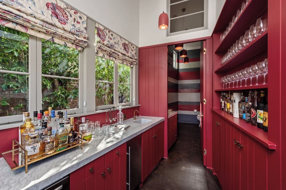 Howard Hughes Estate - Image 49