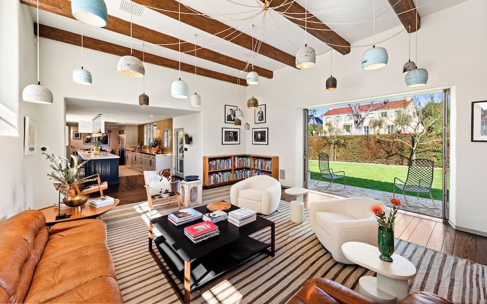 Howard Hughes Estate - Image 55