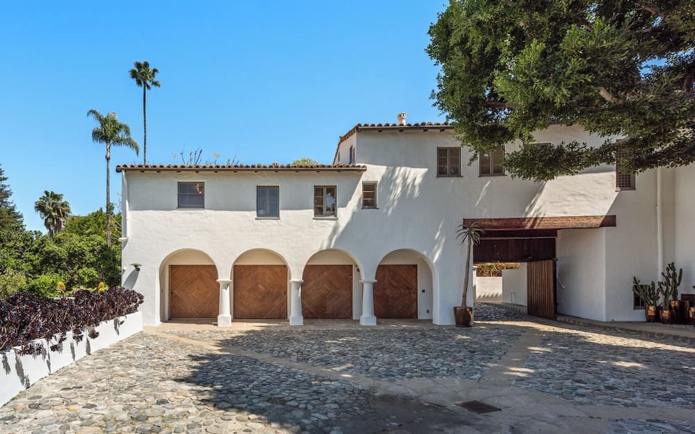 Howard Hughes Estate - Image 85