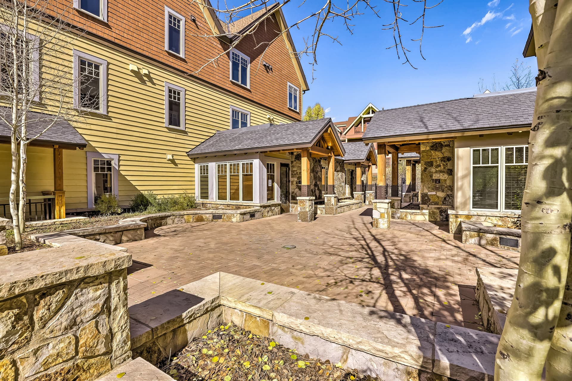 Water 6208 Home - Image 27