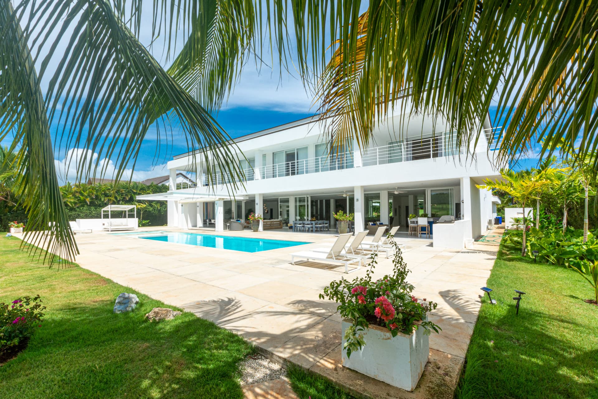 Villa Bluesky - Image 1