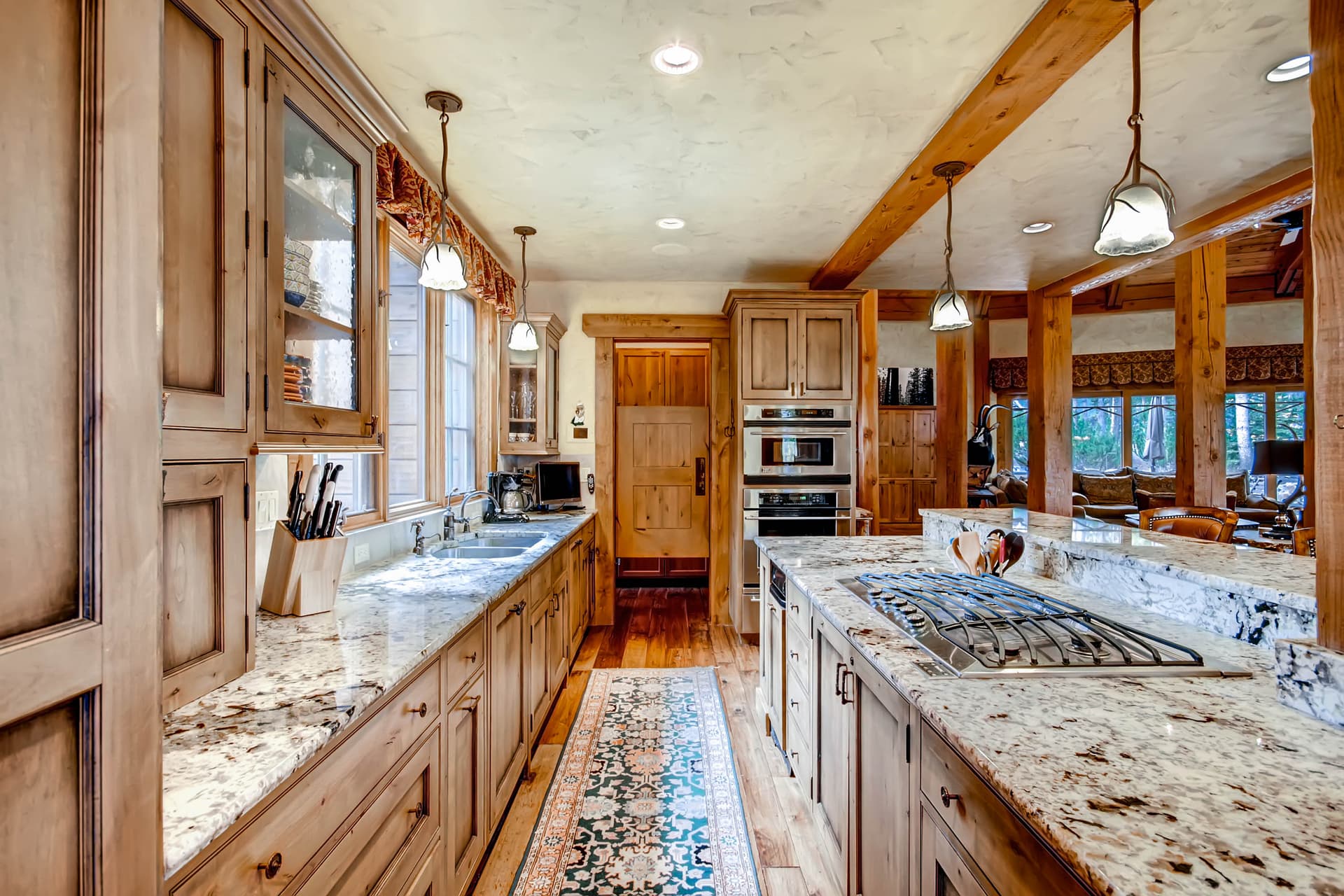 Hatari Lodge - Image 5