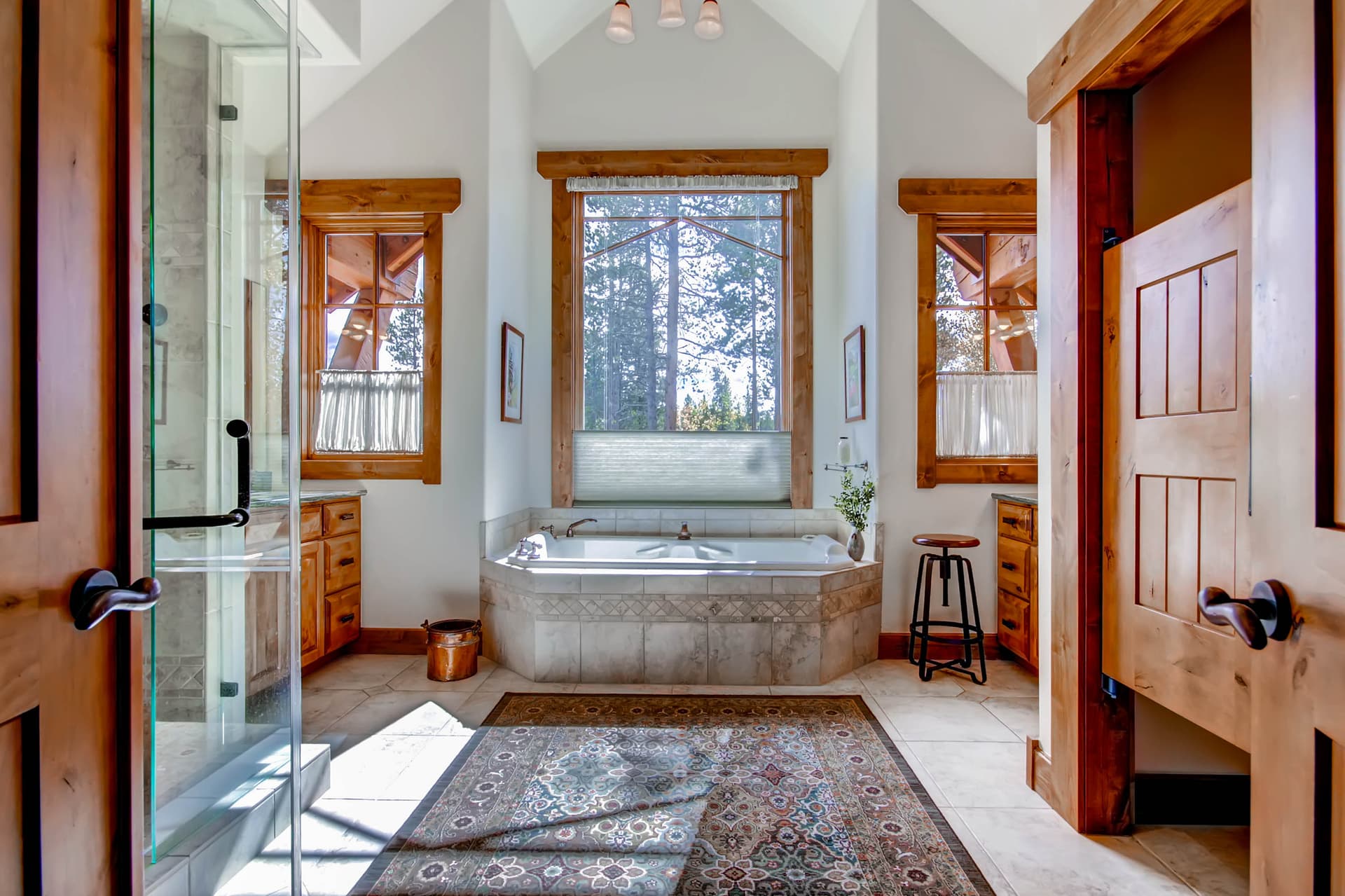 Hatari Lodge - Image 16