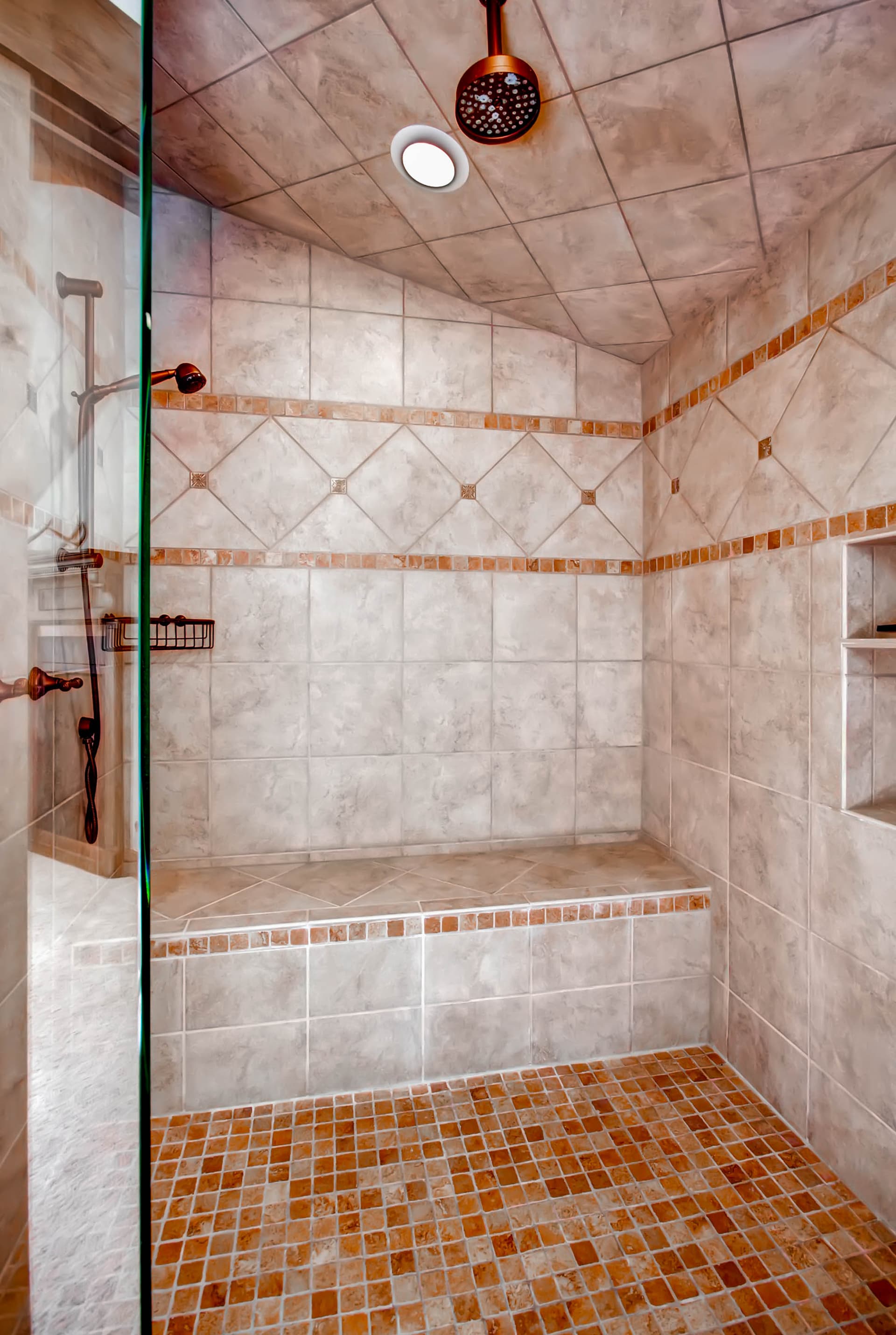 Hatari Lodge - Image 18