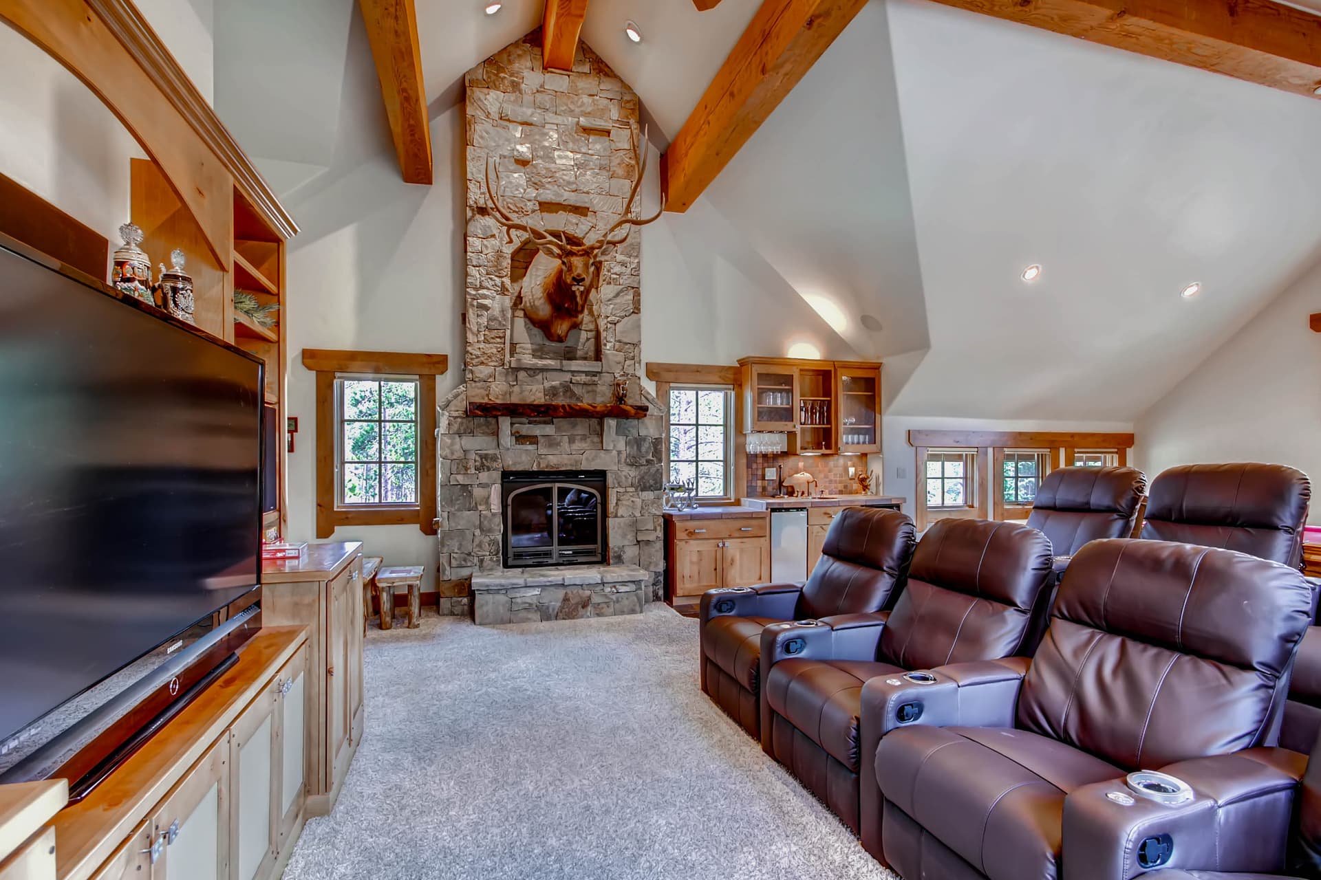 Hatari Lodge - Image 30