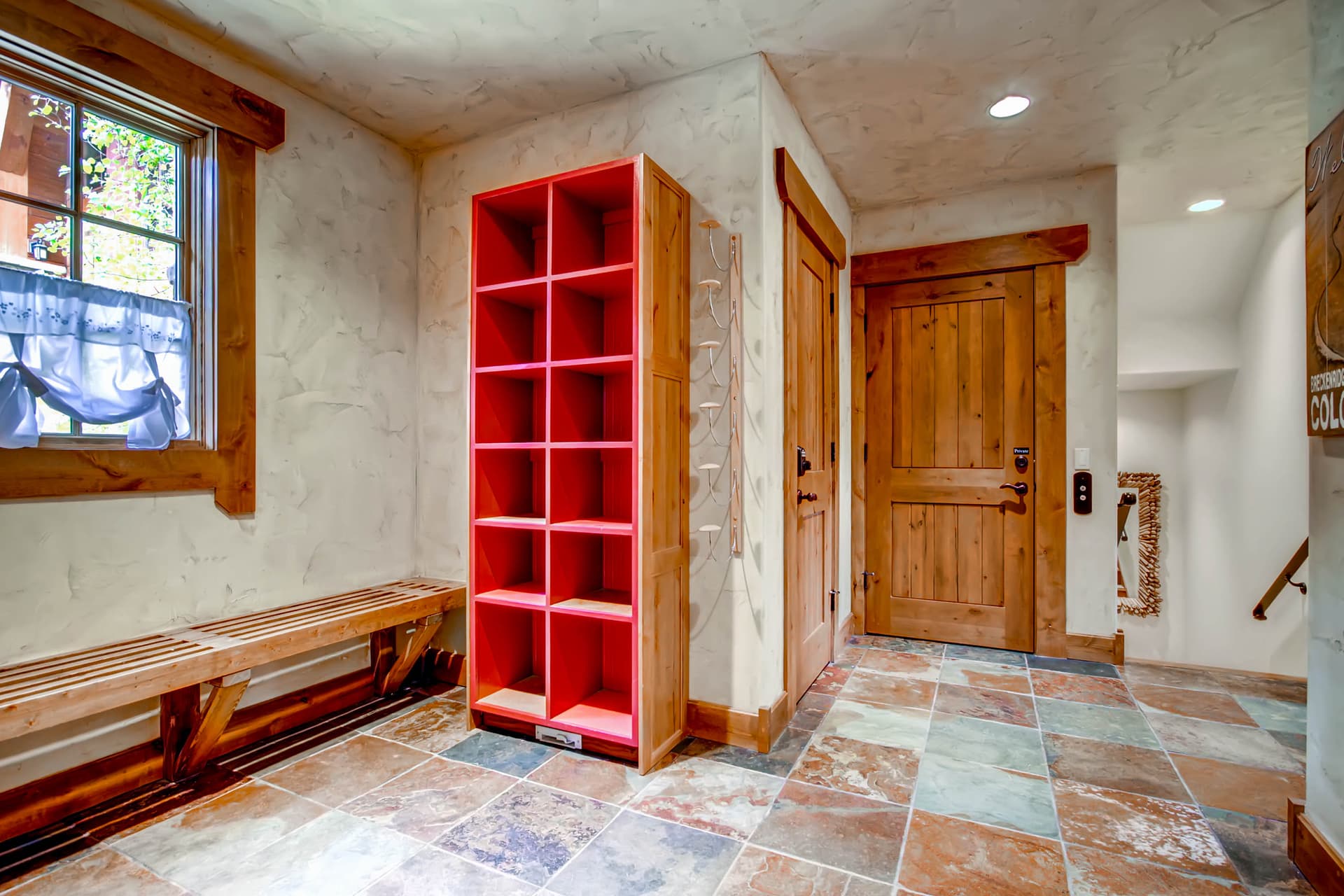 Hatari Lodge - Image 36