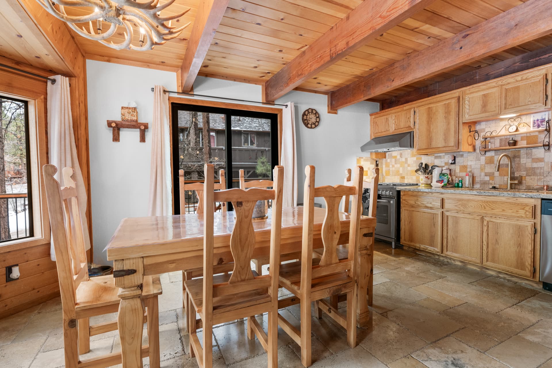 Hunter's House - Image 6