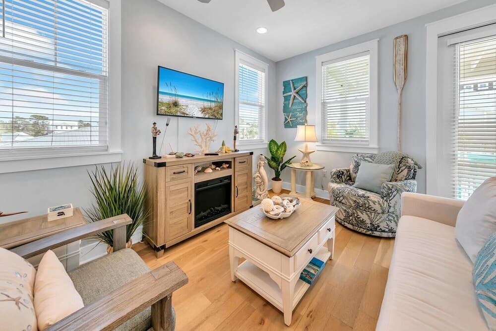 Sea Turtle House - Image 1