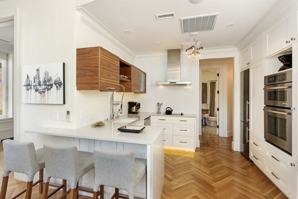 Independence Square Hotel #203 - Image 5