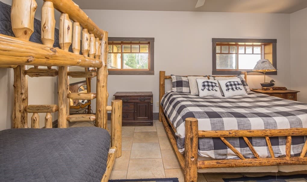 Upper Beehive Basin - Image 42