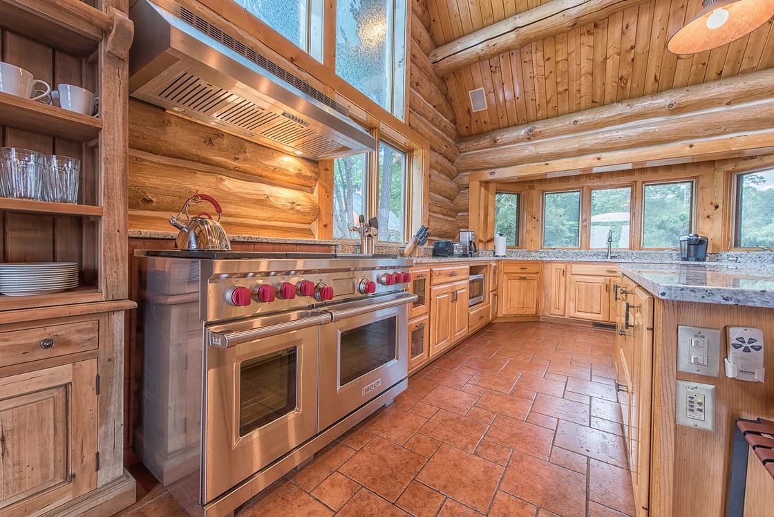 Azalea Lodge - Image 5