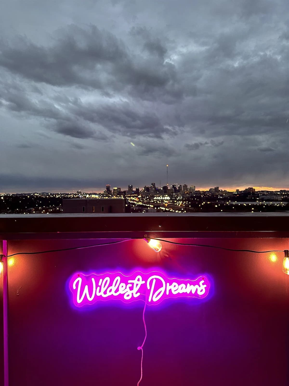 Era's House - Image 49