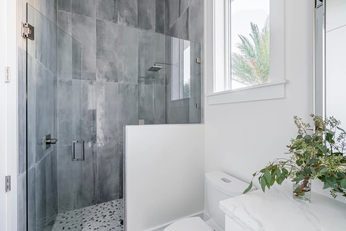 Rendezvous Manor - Image 30