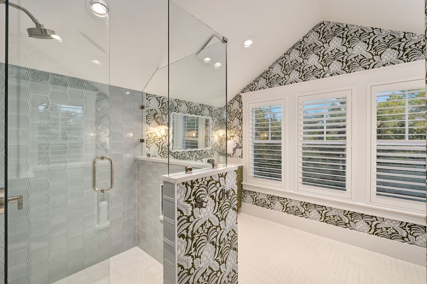 Blue Water Haven - Image 39