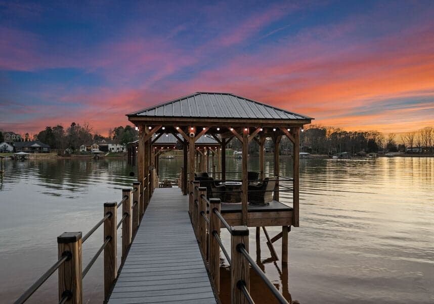 Lucent Sunset Retreat - Image 84