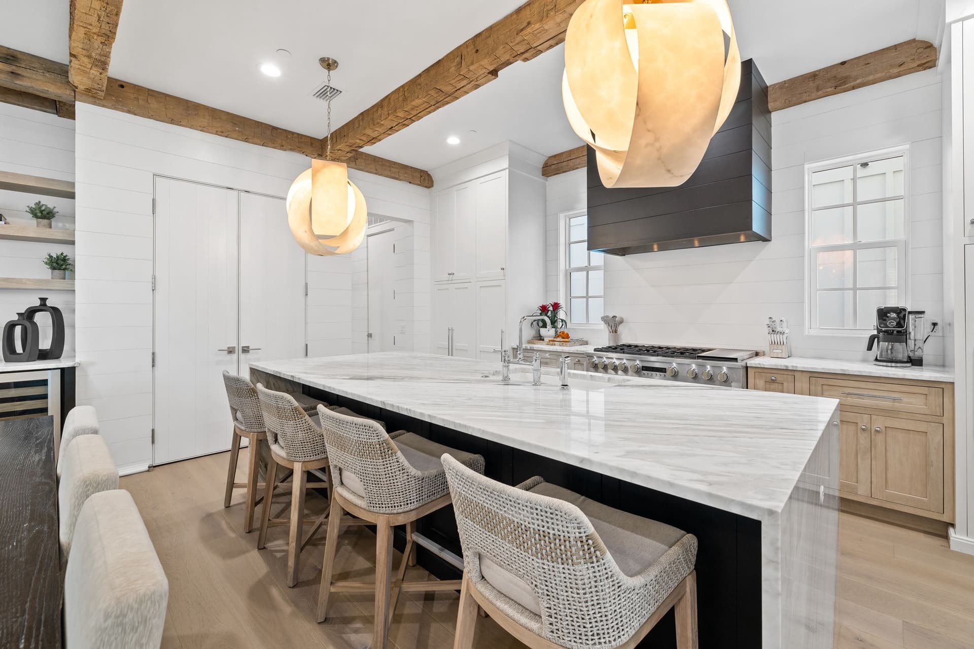 Wild Blue Villa - Image 4