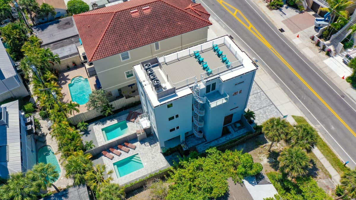 Crystal Sands Home - Image 31