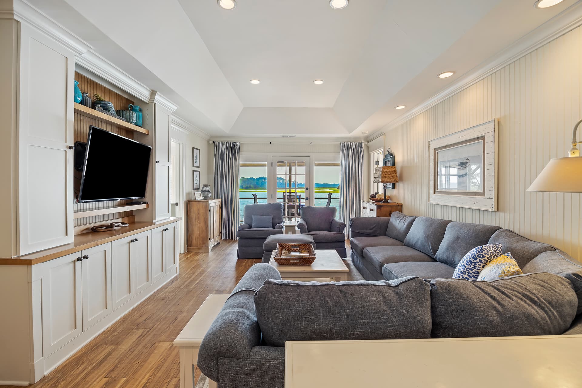 Inlet Cove Cottage - Image 2