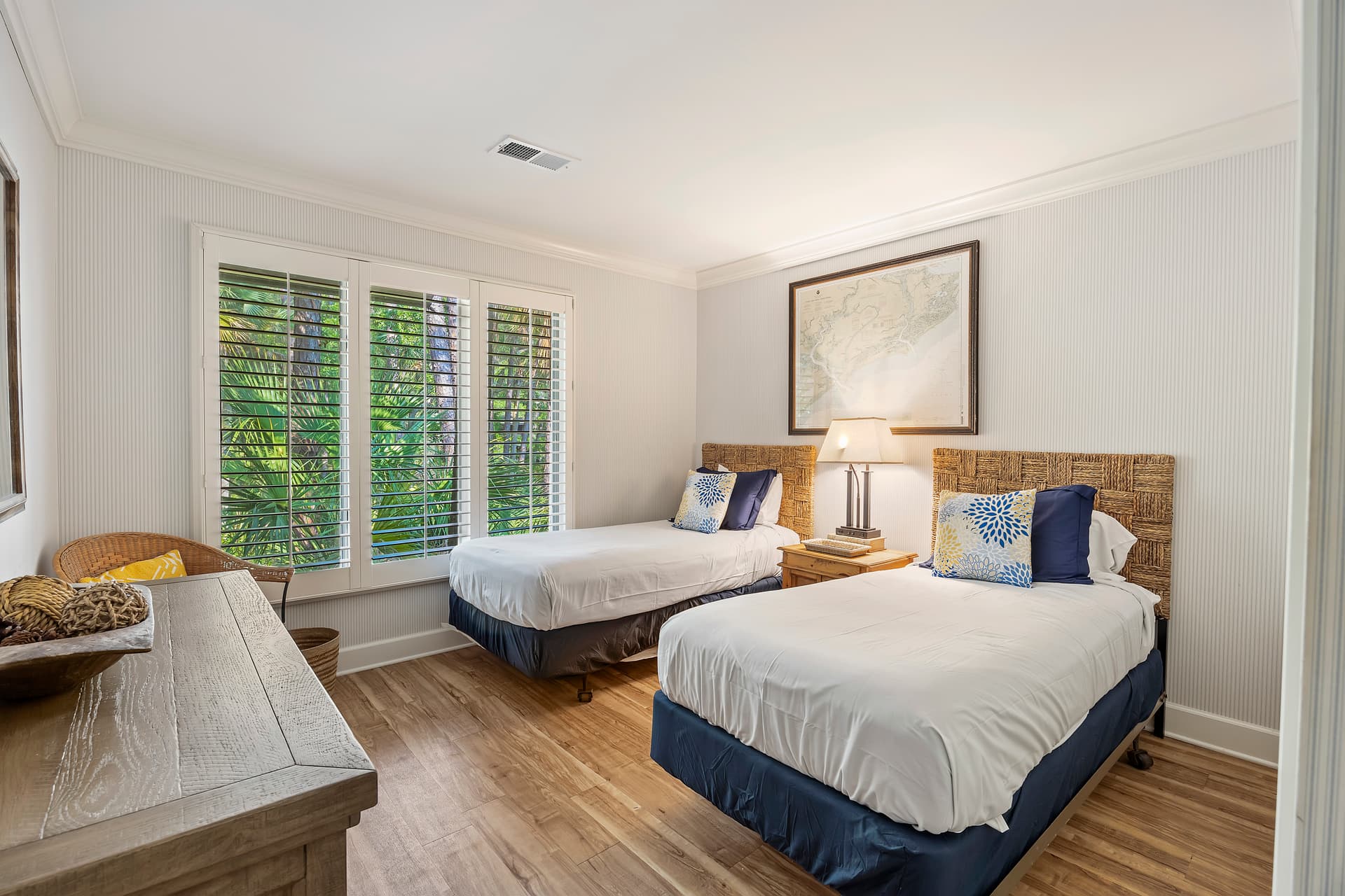 Inlet Cove Cottage - Image 13