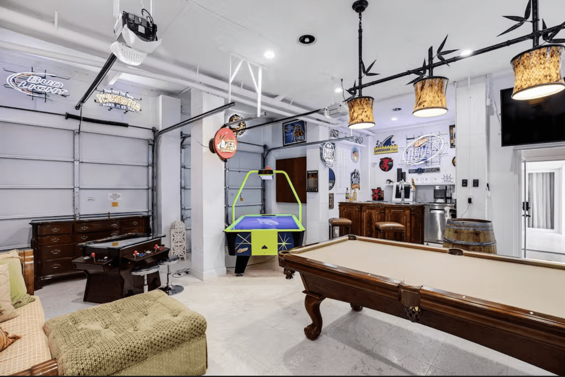 Villa of the Setting Sun - Image 36