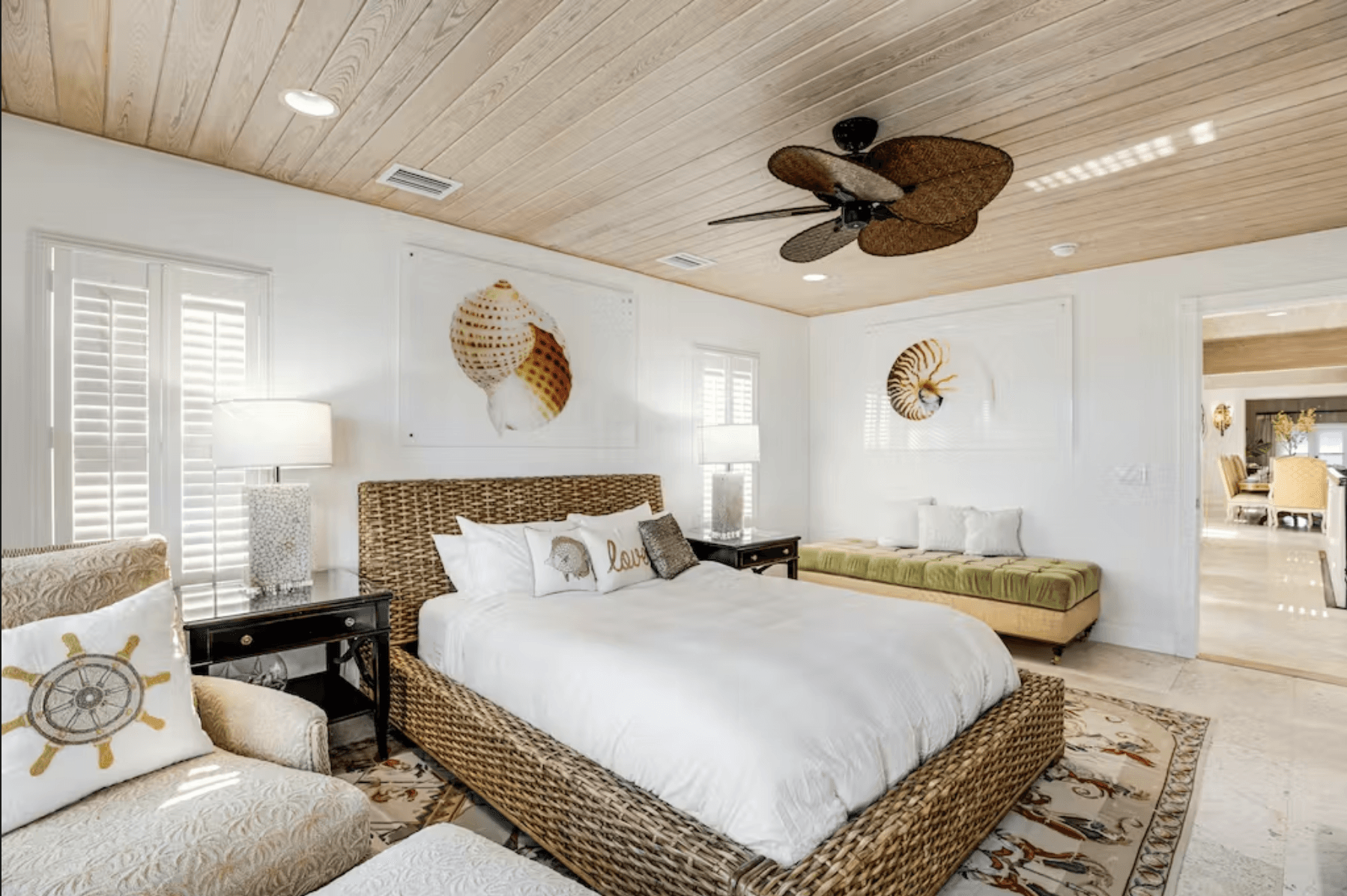 Villa of the Setting Sun - Image 17