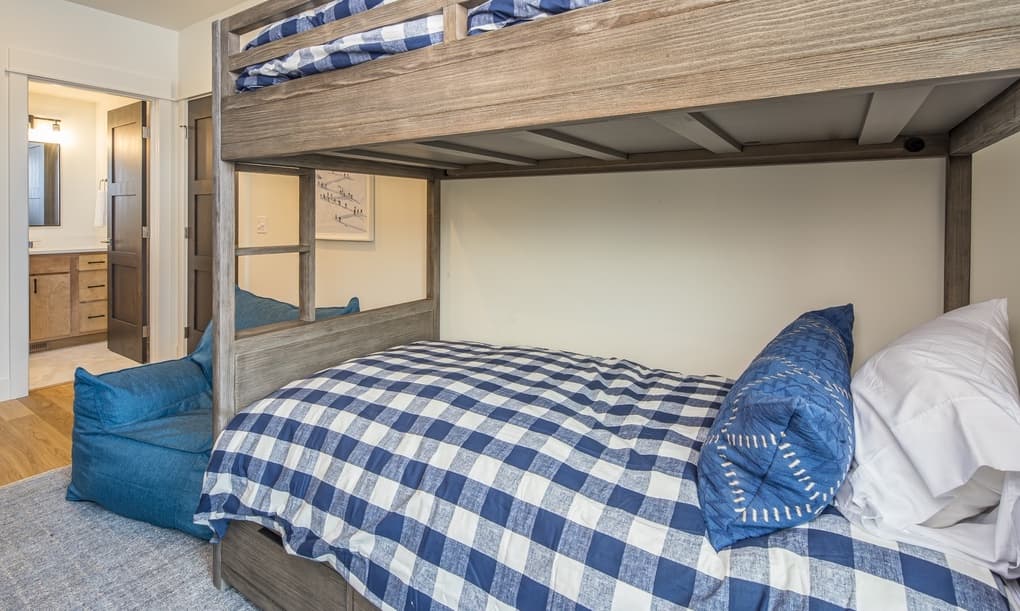 Copper John #52 - Image 29