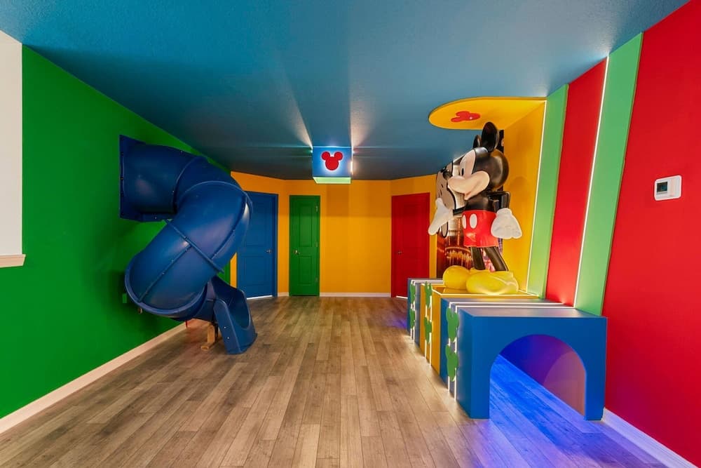 Windsor Grand Escape - Image 18