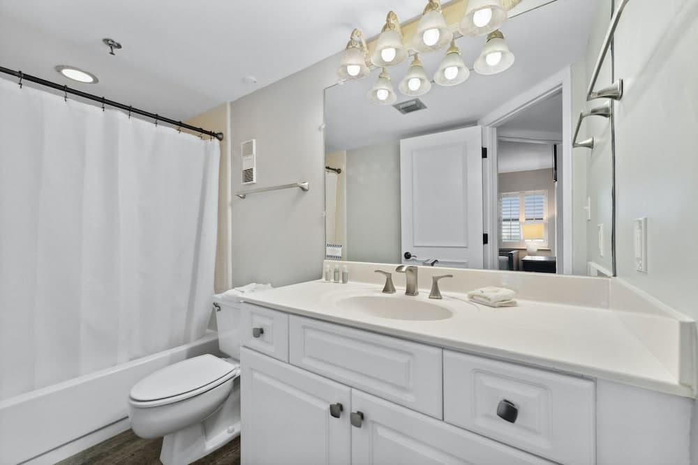 Inlet Reef Club - Image 16