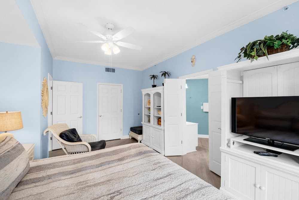 Fun in the Sun - Image 5