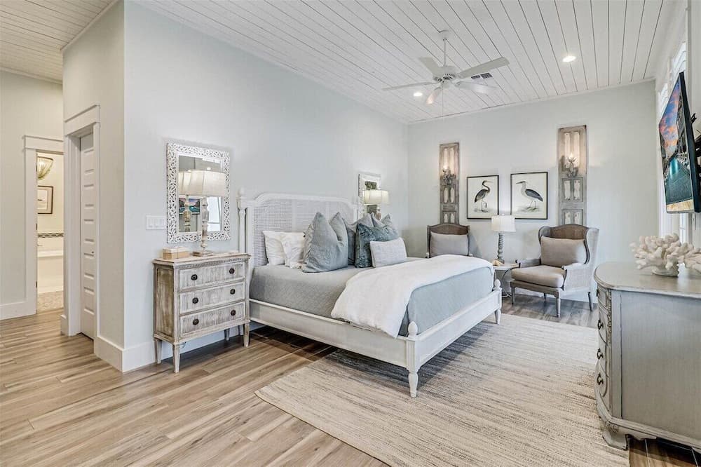 Isle Be Back #238 - Image 26