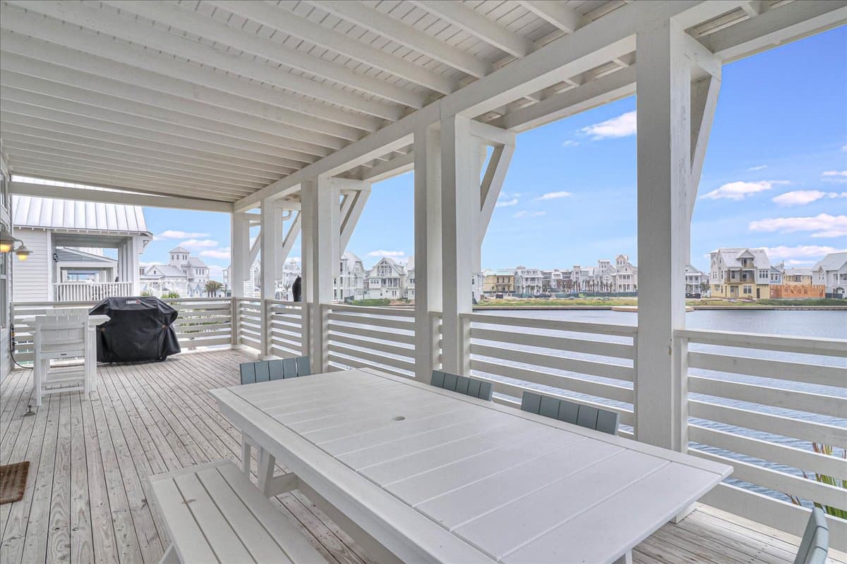 Isle Be Back - Image 39