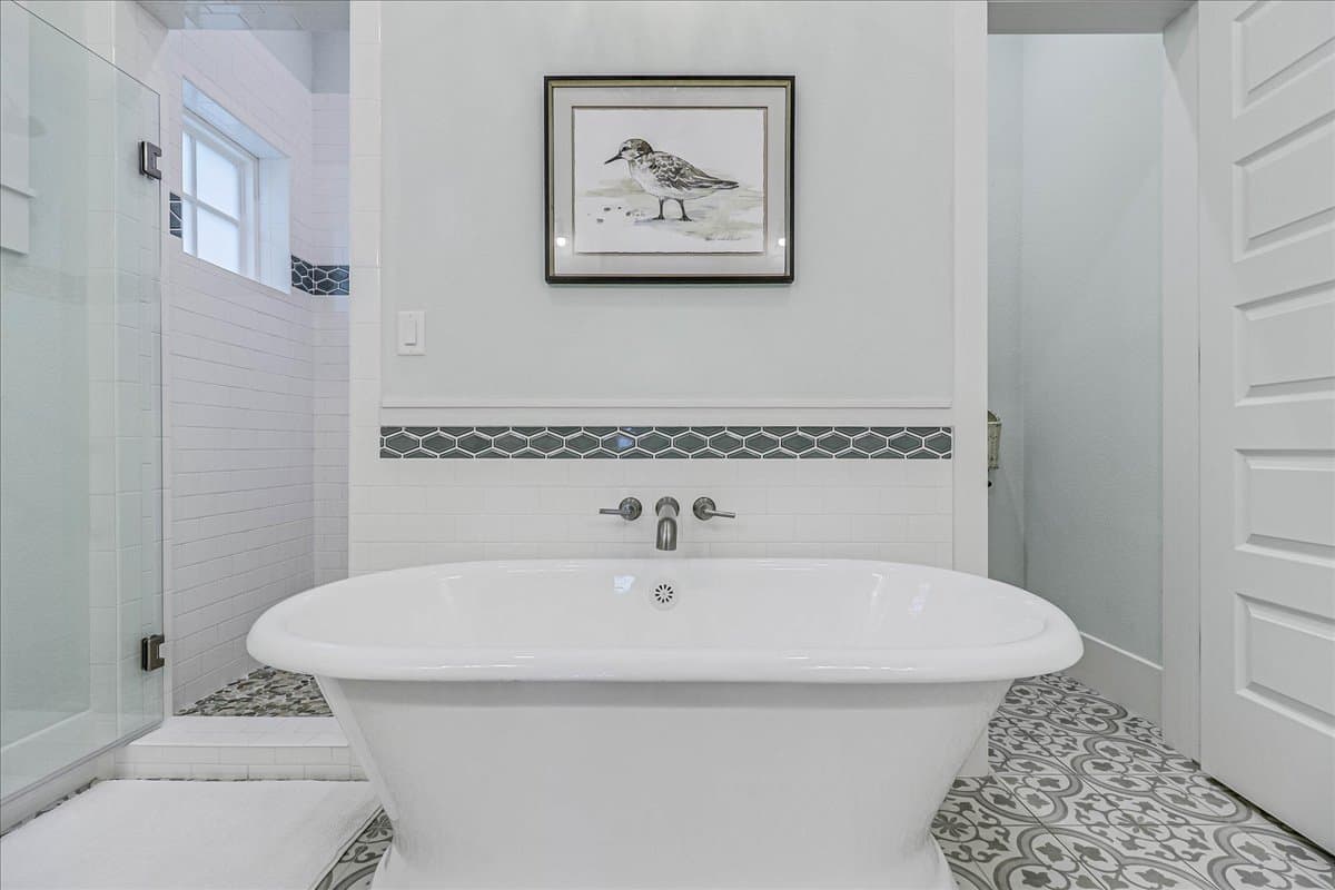 Isle Be Back - Image 31