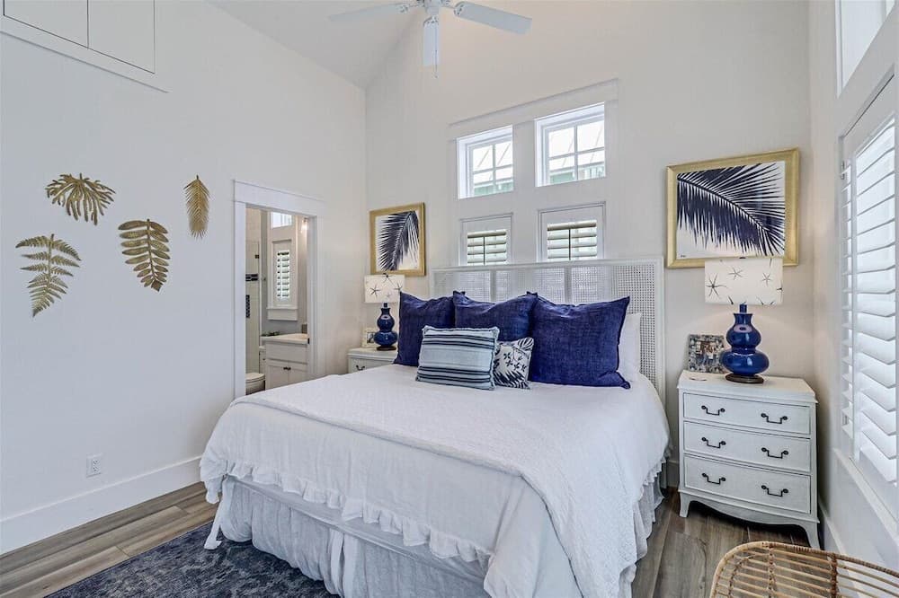 Isle Be Back #238 - Image 16