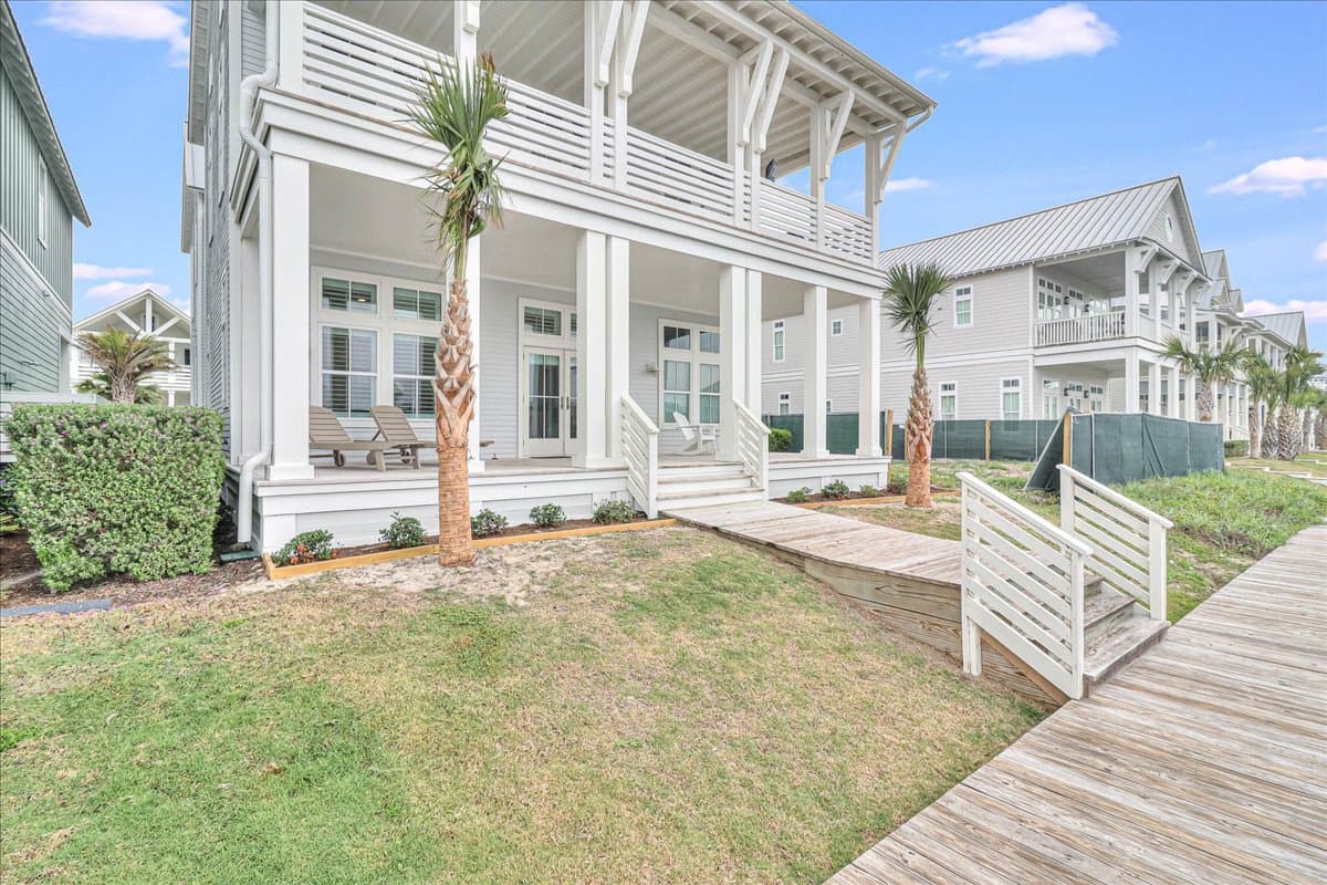 Isle Be Back - Image 52