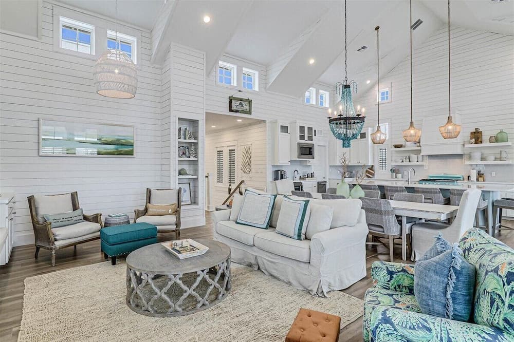 Isle Be Back #238 - Image 4