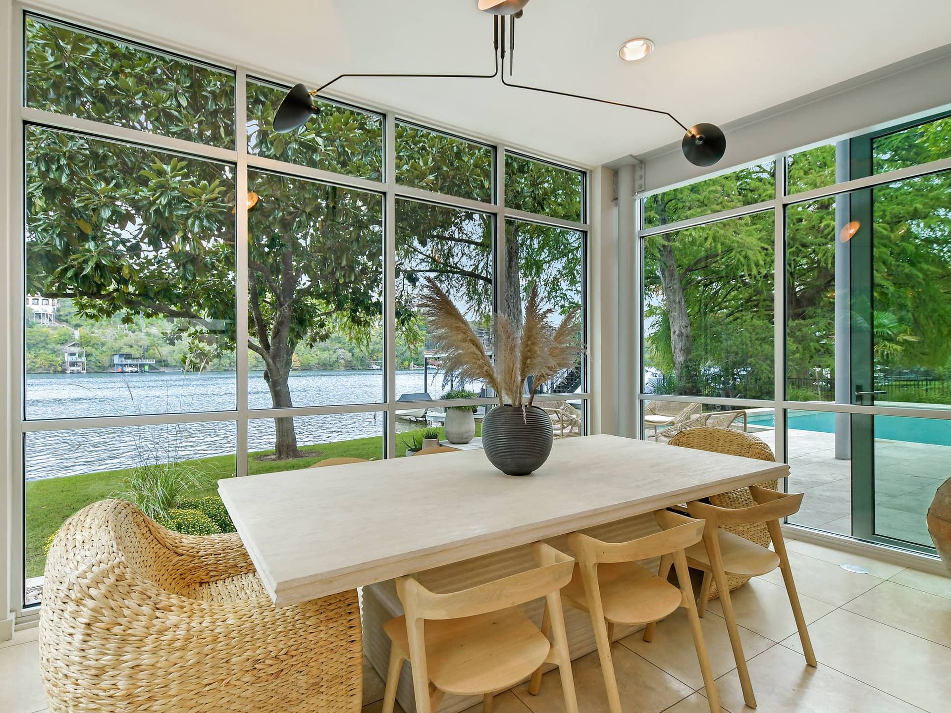 Emerald on Lake Austin - Image 38