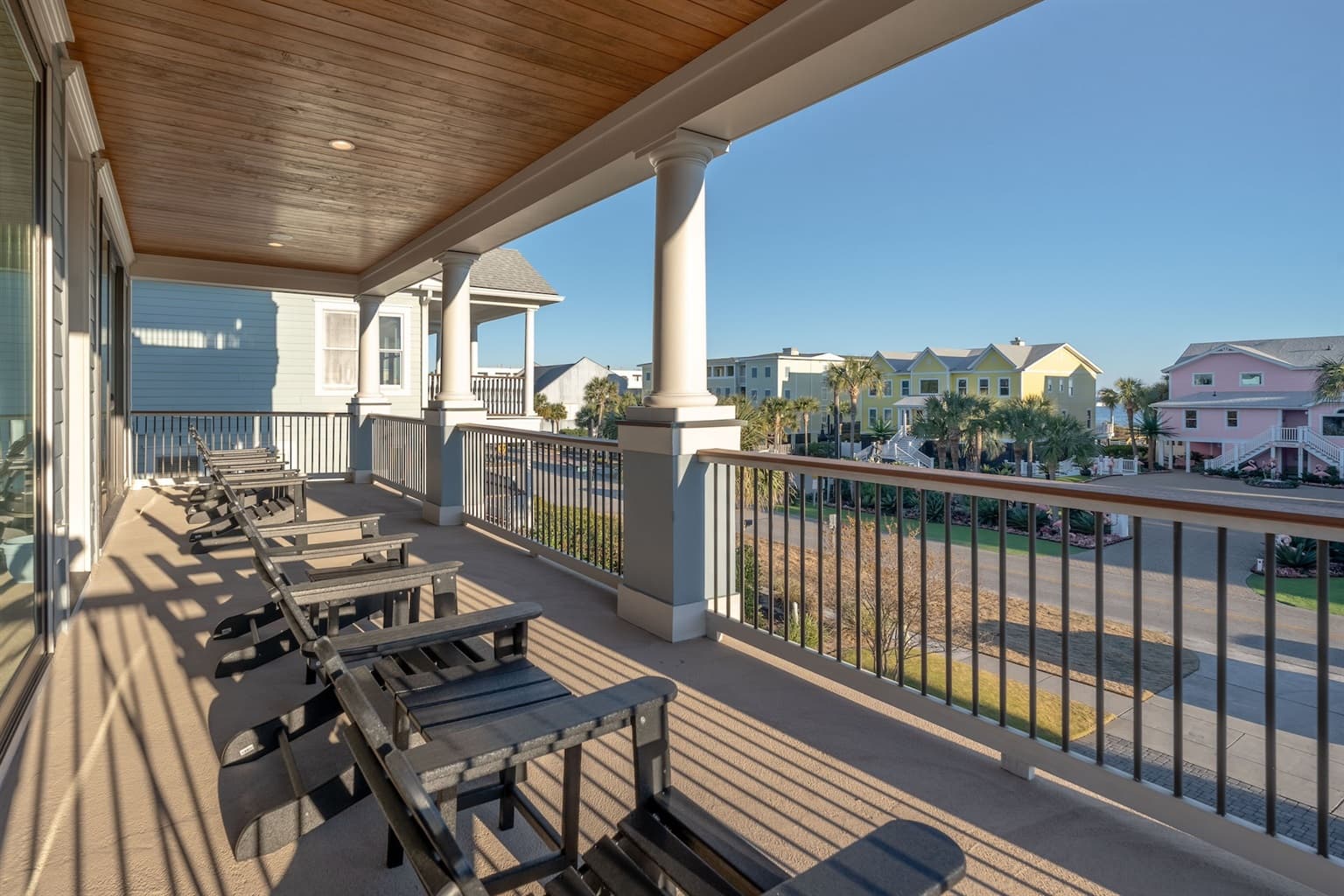 Isle Elegance Manor - Image 17