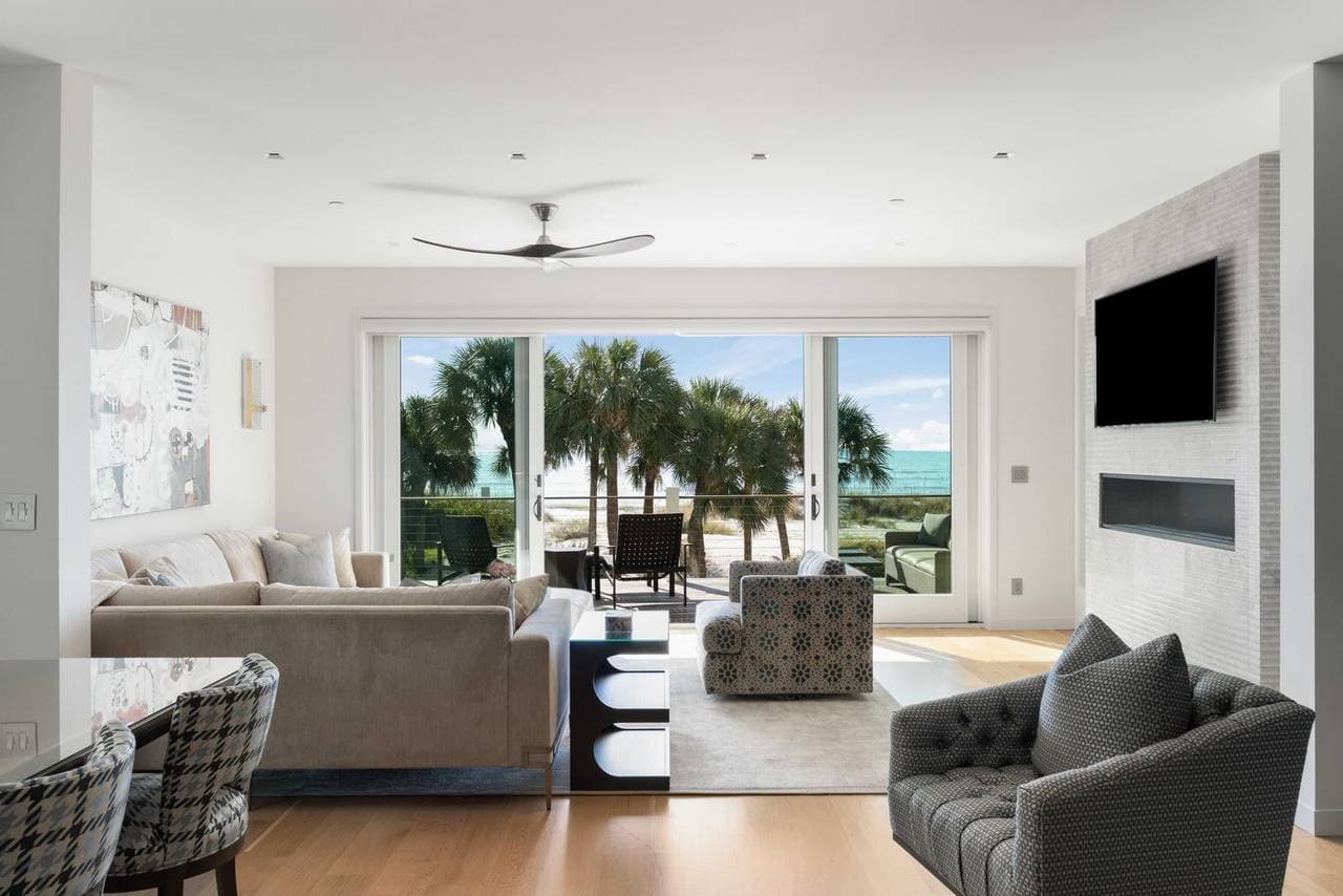 Grand Pavilion by the Sea - Image 6