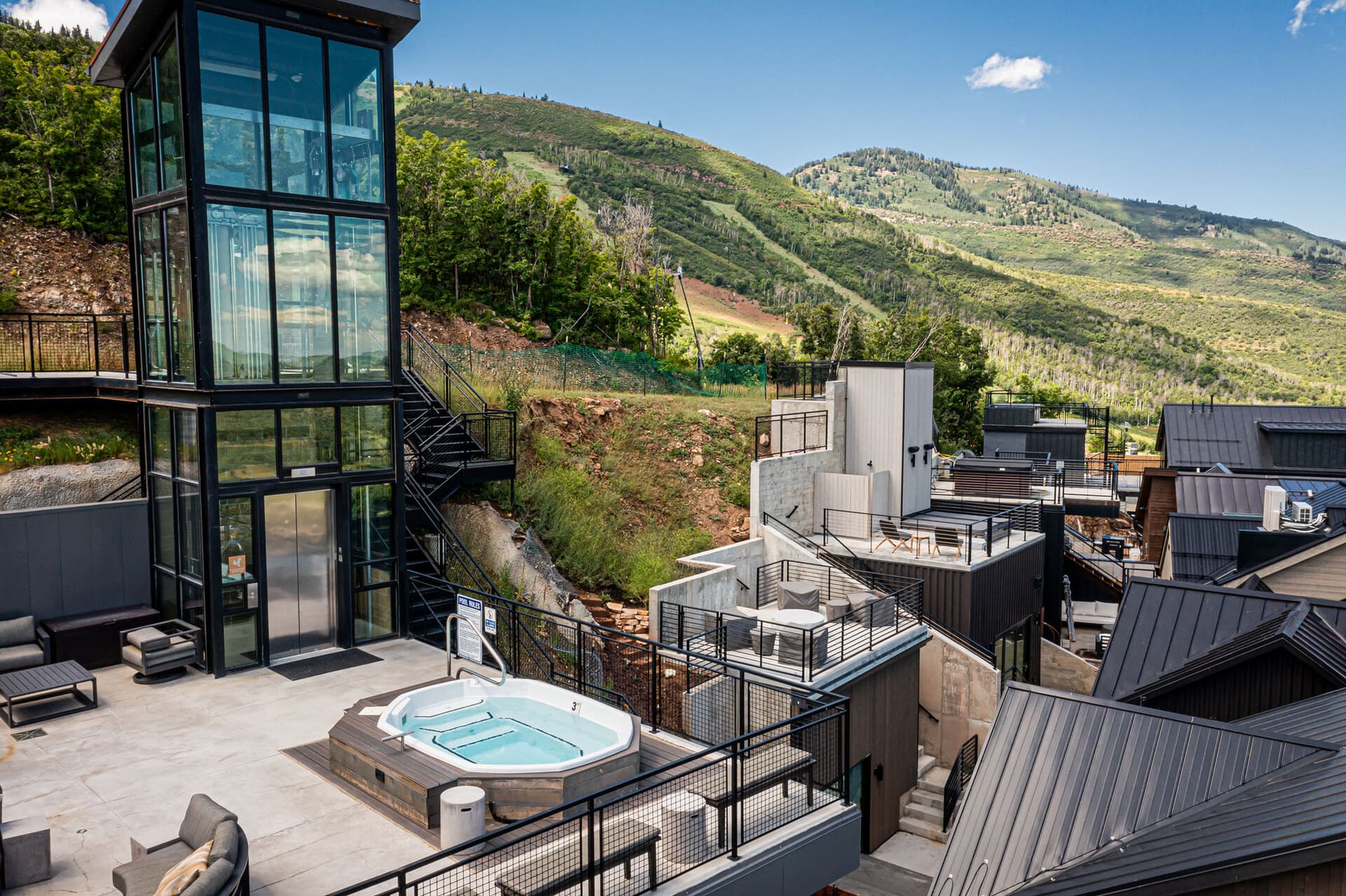 King's Crown - Image 30