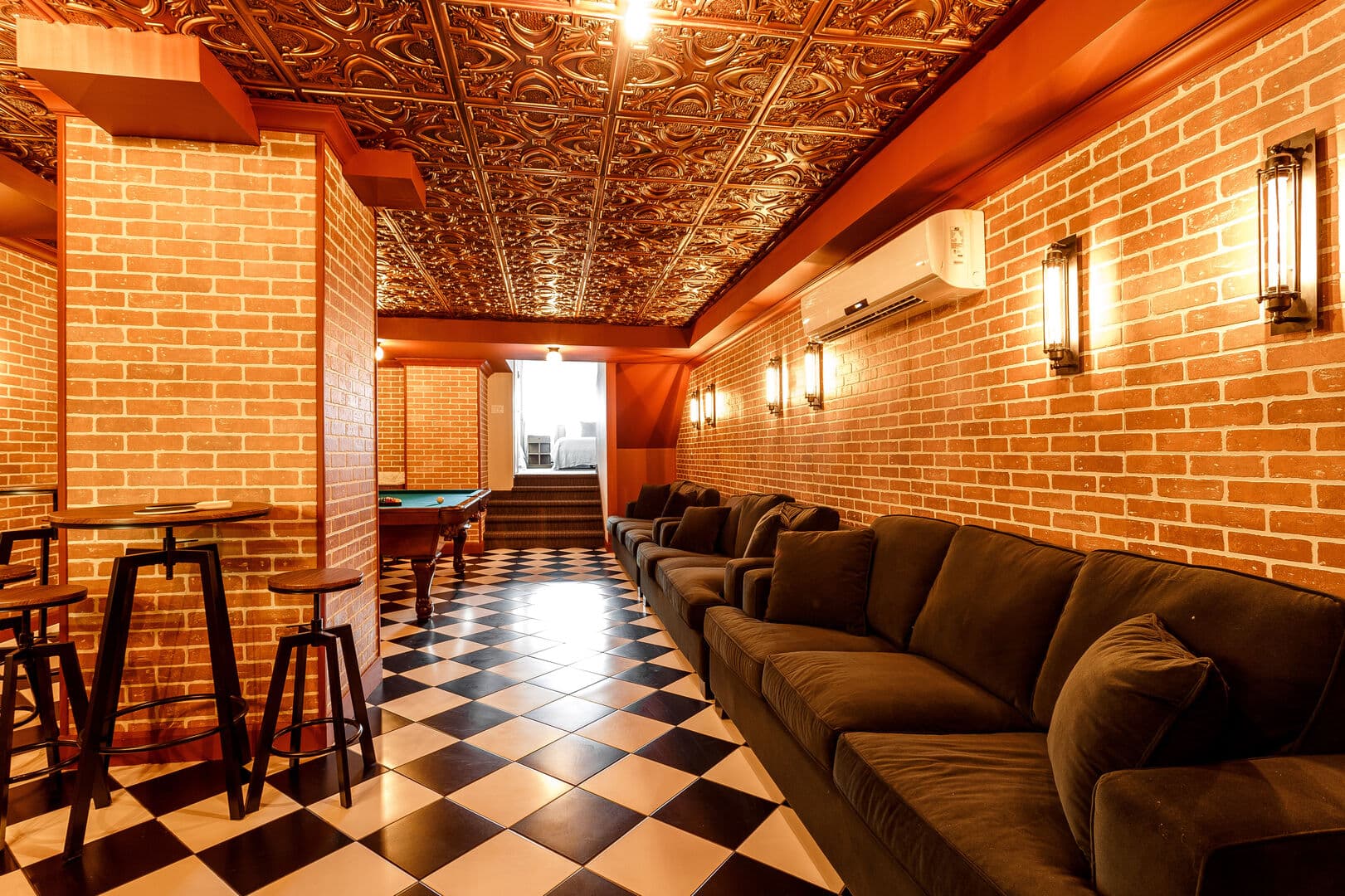 Jeanne Home - Image 19