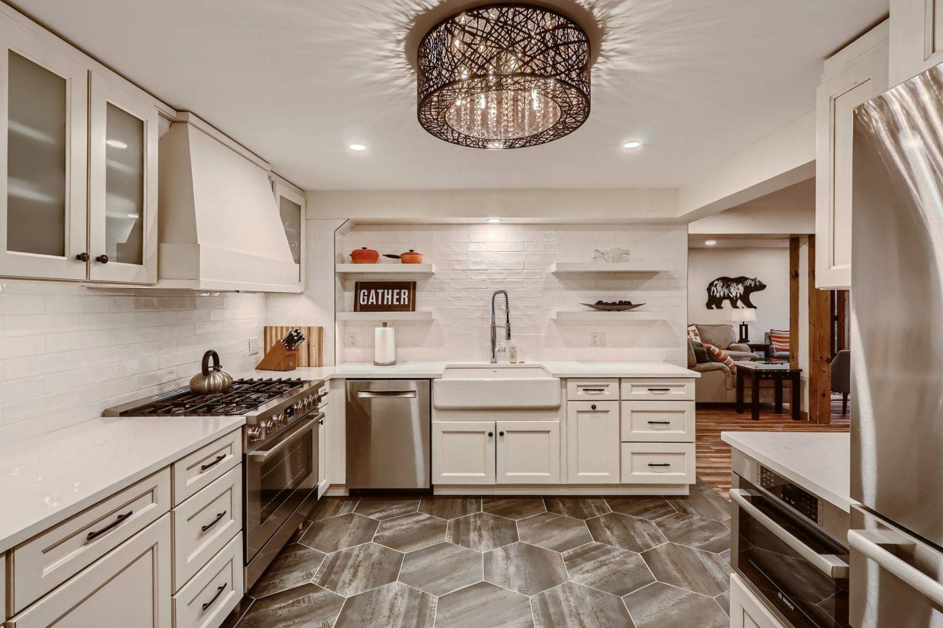 The River House Lodge - Image 3