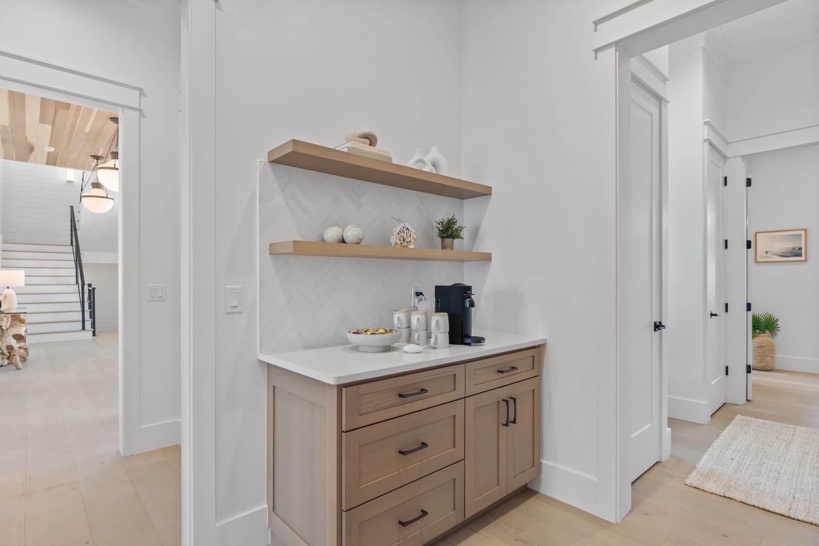 Grand Pearl - Image 66