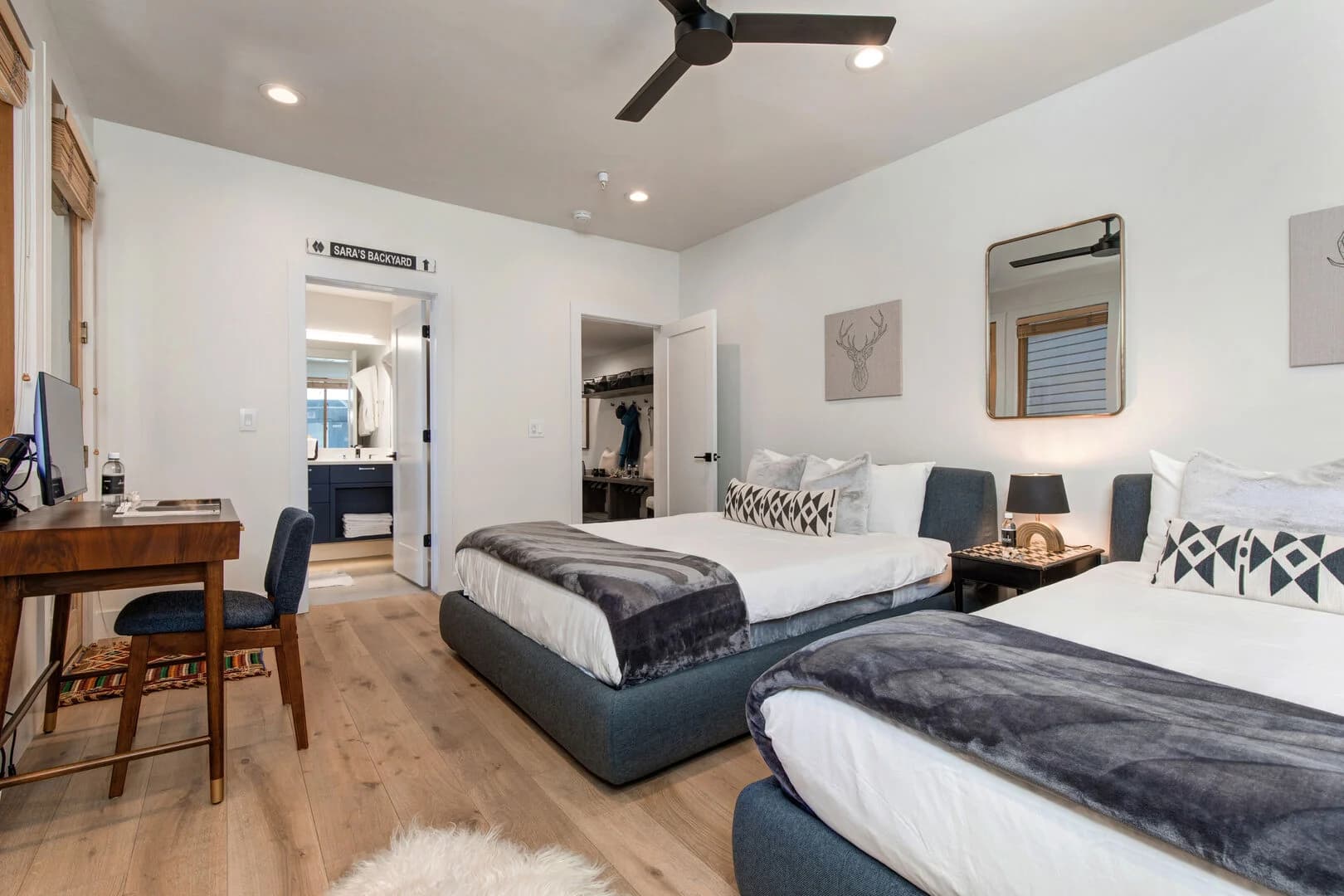 Black Bear Residence - Image 26