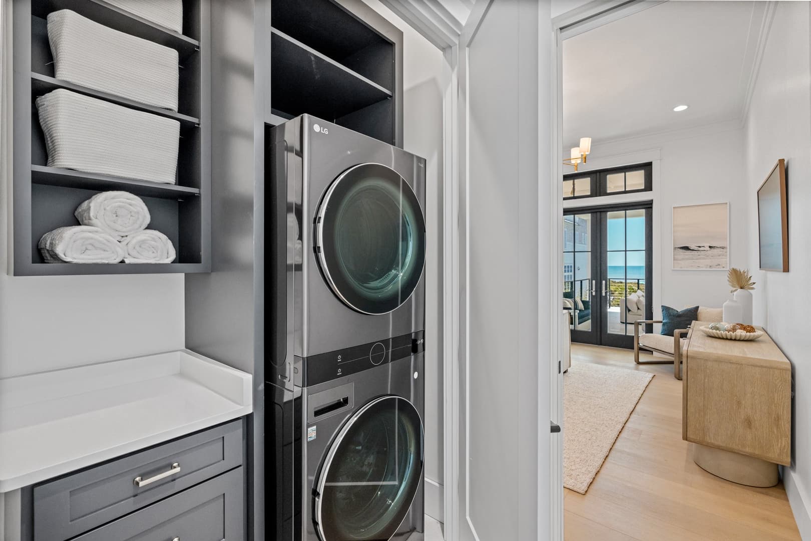 Grand Pearl - Image 84