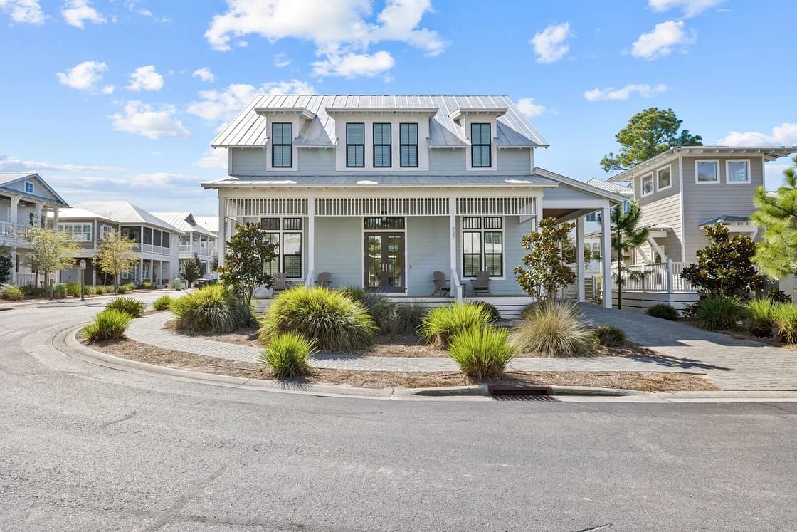 Aqua Vista - Image 1