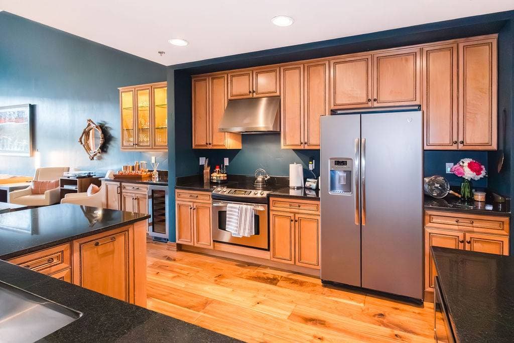 Seasons #607 - Image 13