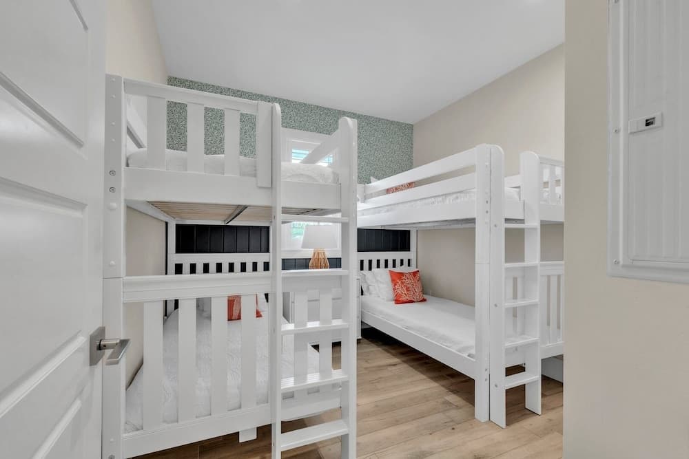 Jersey Girl - Image 6